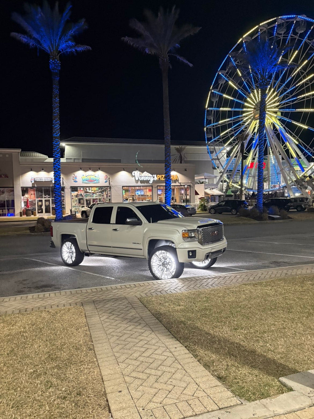 10 row outside wheel light